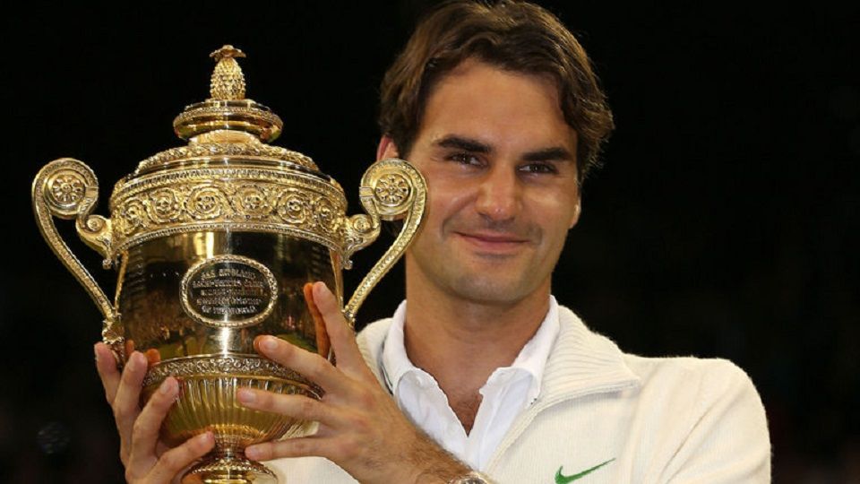 Roger Federer memenangkan Wimbledon 2012. Copyright: © Sky Sports